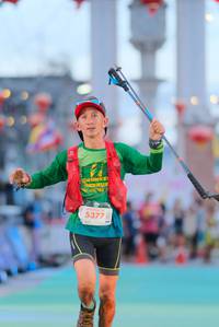 BIB: 5377
                            <button type="button" onclick="openModal(21766815)" class="btn btn-primary btn-sm float-right btn-popup" data-toggle="modal" data-target=".modal-high-quality">
                        <i class="fas fa-shopping-cart"></i> Add to Cart
                    </button>
                                            <button type="button" onclick="isThisMe(21766815, true)" class="btn btn-success btn-sm float-right btn-popup btn-isme hidden" data-toggle="tooltip" data-placement="bottom" title="นี่คือรูปของคุณใช่ไหม คลิกที่นี่เพื่อเอาเข้าอัลบั้ม">
                        <i class="fas fa-plus"></i> Add to album
                    </button>
                    <button type="button" onclick="isThisMe(21766815, false)" class="btn btn-warning btn-sm float-right btn-popup btn-isnotme hidden">
                        <i class="fas fa-ban"></i> Remove from album
                    </button>